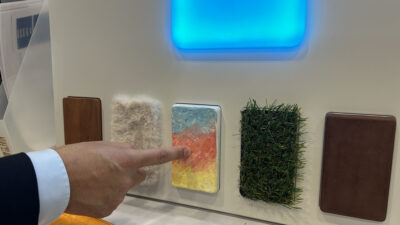 イノベーターのためのCEATEC2025【ジャパンディスプレイ】“触れられる素材”がUIになる——見えないスイッチ「ZINNSIA」の衝撃