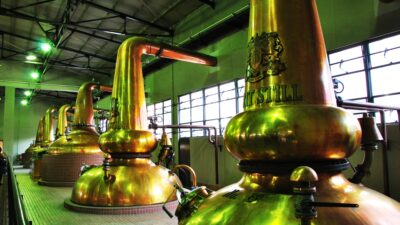 【白州で“つくって、燃やす”水素循環】日本最大16MWのP2G、サントリー天然水・ウイスキーの熱源を水素に——「グリーン水素パーク -白州-」始動